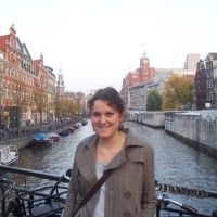 Etudiante serieuse recherche enfants a garder à Levallois Perret